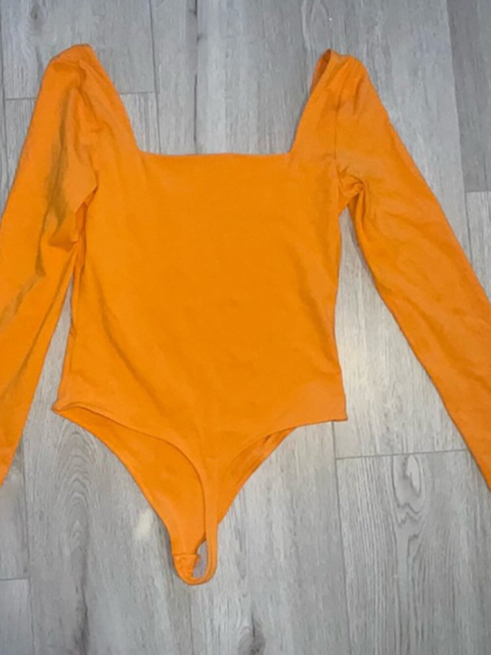 Aritzia Babaton Contour SquareneckLongsleeve Bodysuit - Picture 2 of 2